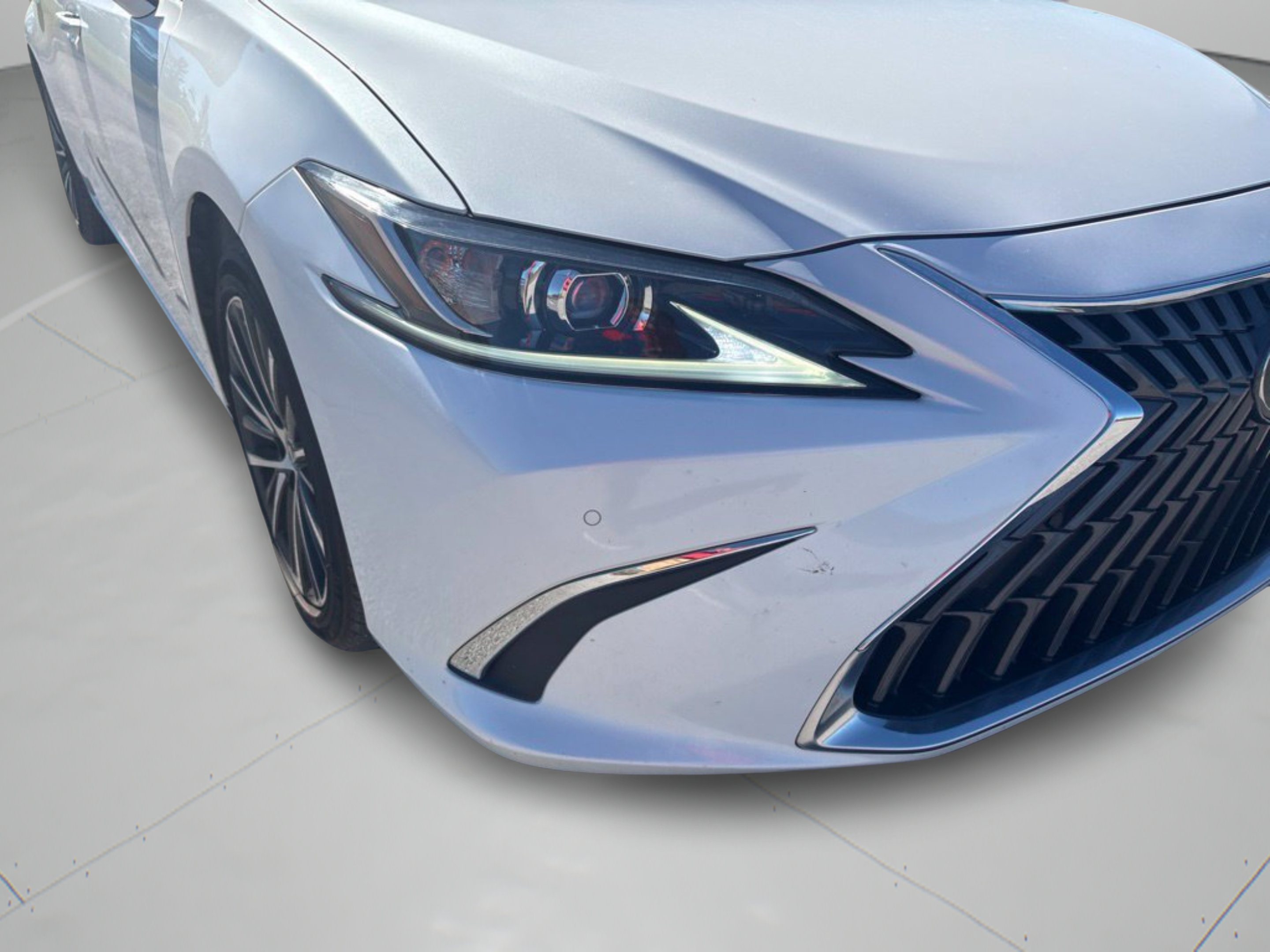 Used 2022 White Pearl Lexus ES 350 image 22