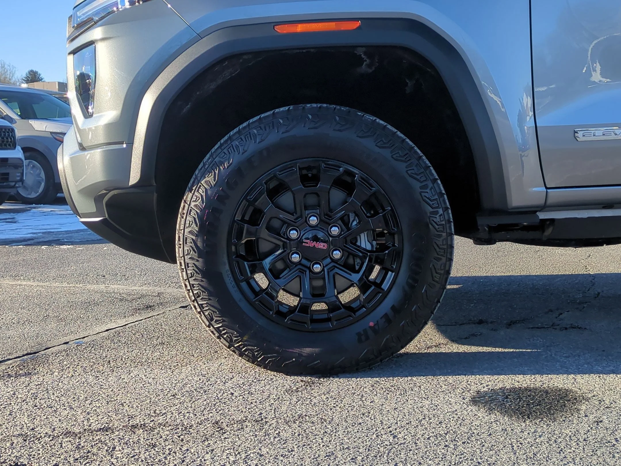 2026 GMC Canyon Elevation - Photo 10