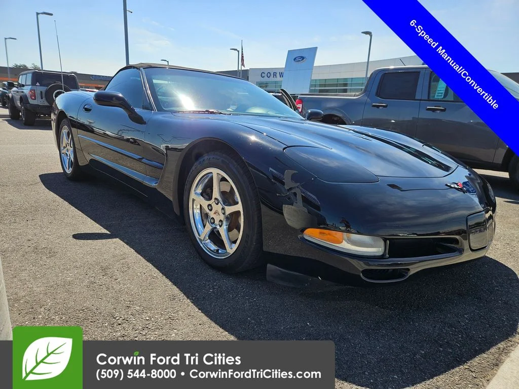 2004 Chevrolet Corvette Convertible's photo
