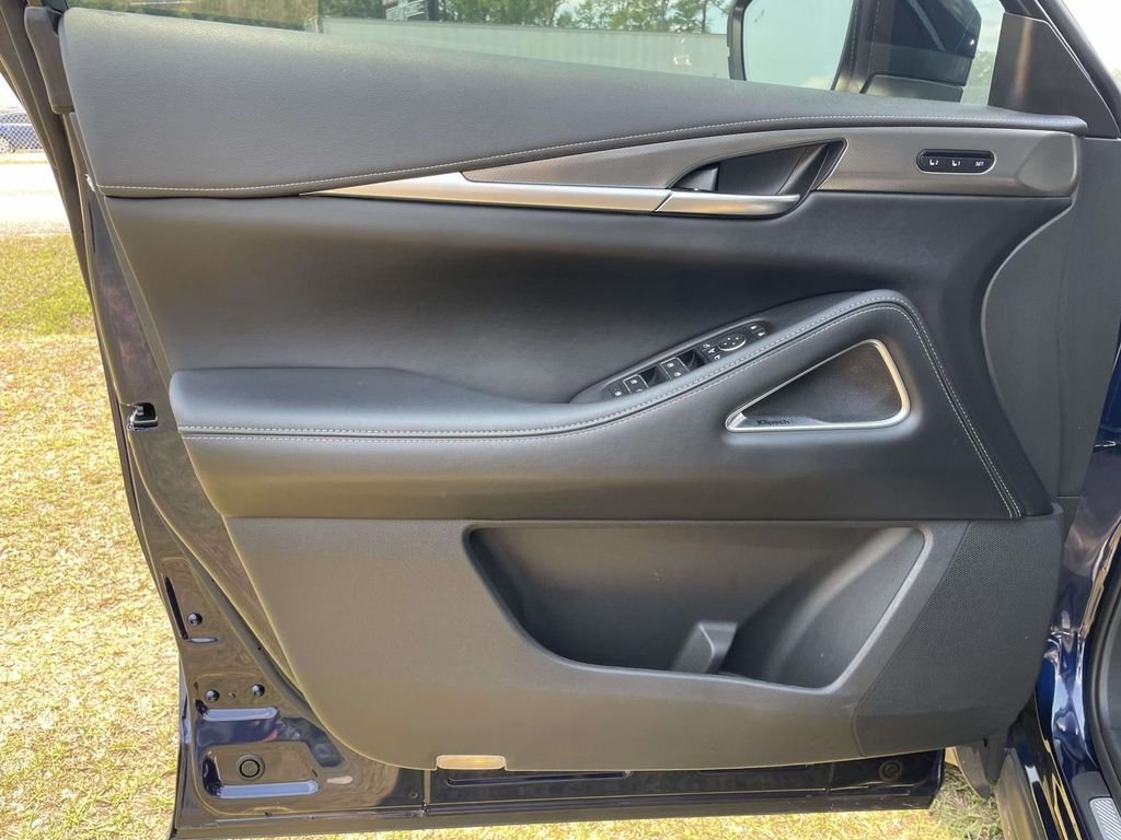 Used 2026 Blue INFINITI LUXE image 17