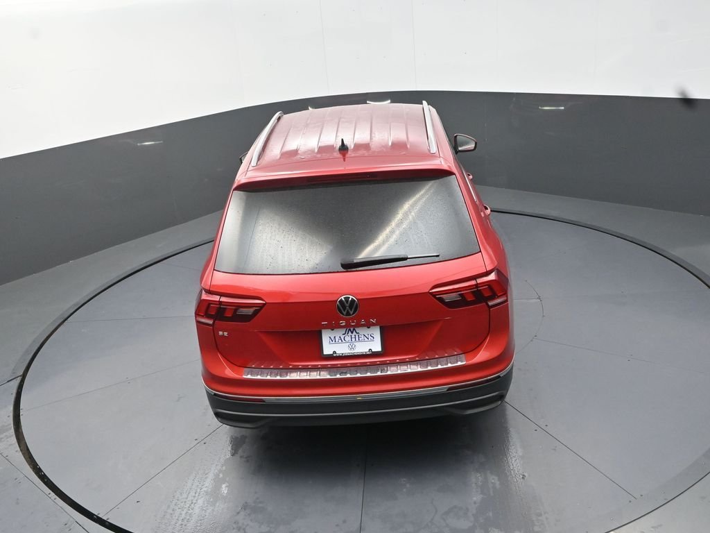 Used 2023 Red Volkswagen 2.0T SE image 18