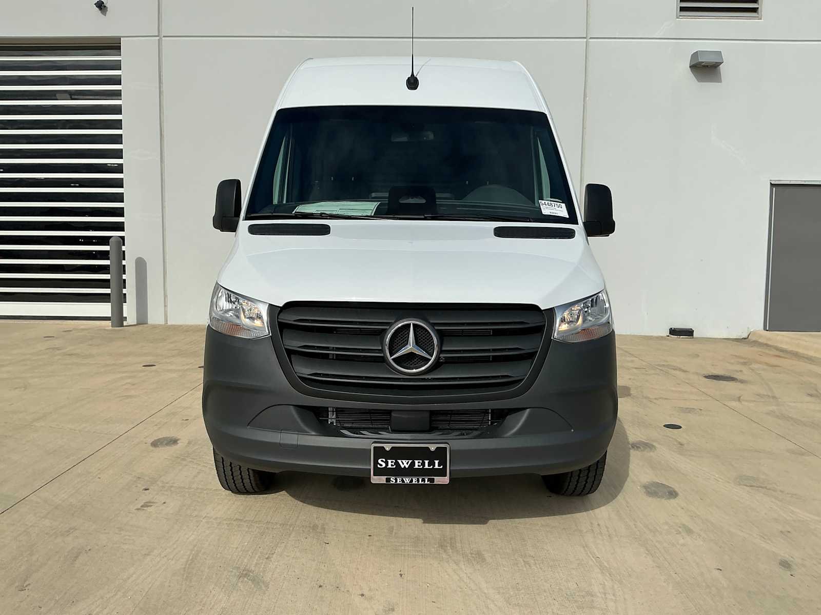 New 2026 Arctic White Mercedes-Benz  image 2