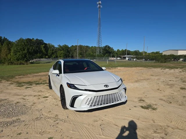 Used 2026 Off-white Toyota XSE image 13
