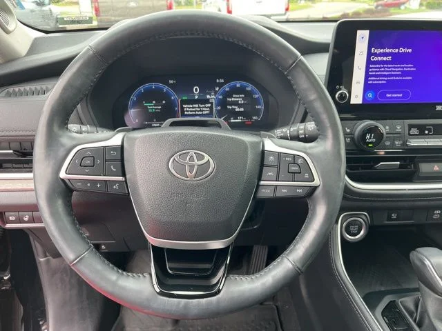 Used 2024 Black Toyota Platinum image 22