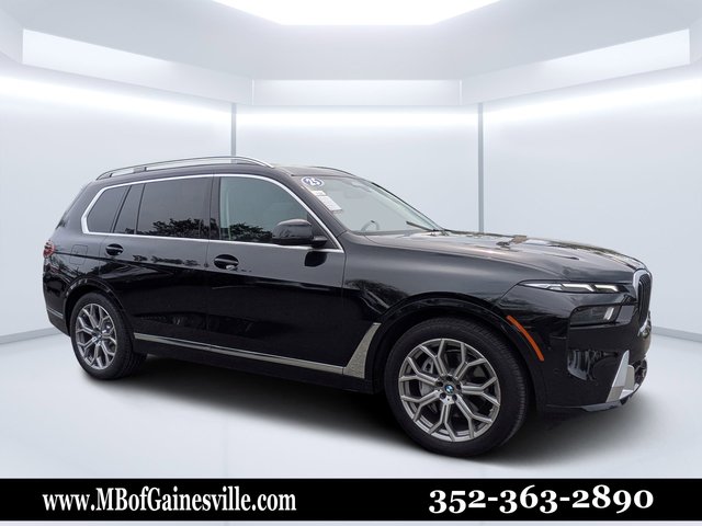 2025 BMW X7 xDrive40i