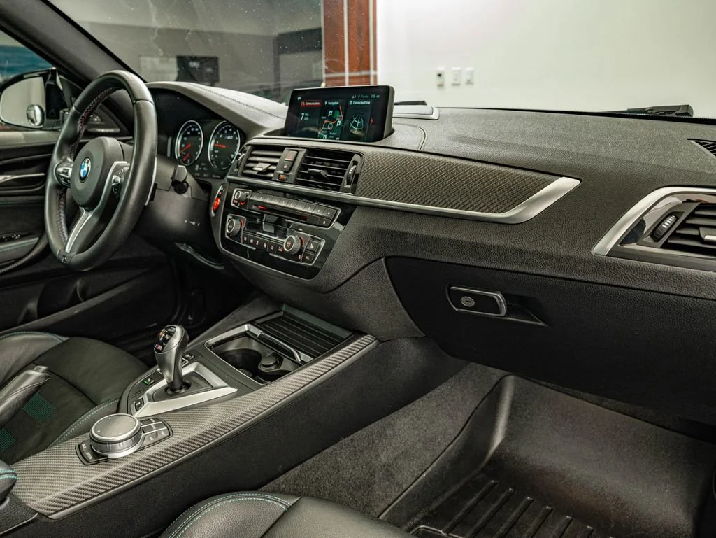 Used 2020 Alpine White BMW Competition image 43