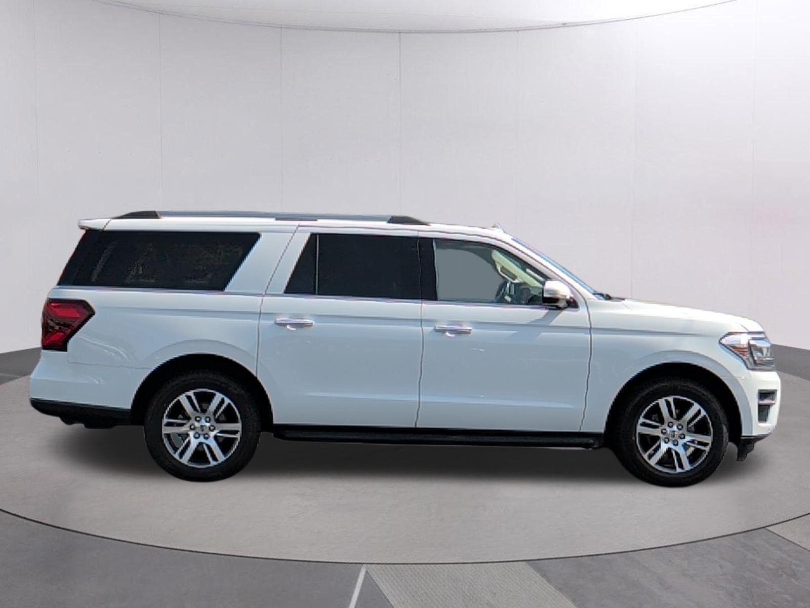 Used 2024 Oxford White Ford Limited image 6