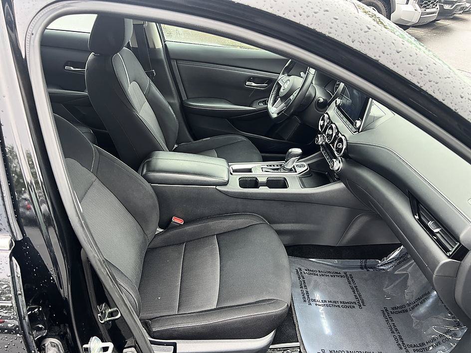 Used 2021 Super Black Nissan SV image 17