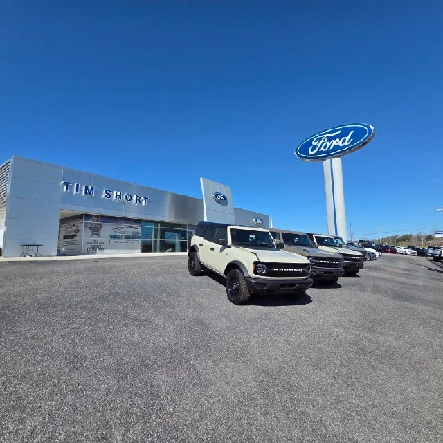Used 2022  Toyota XLE image 4