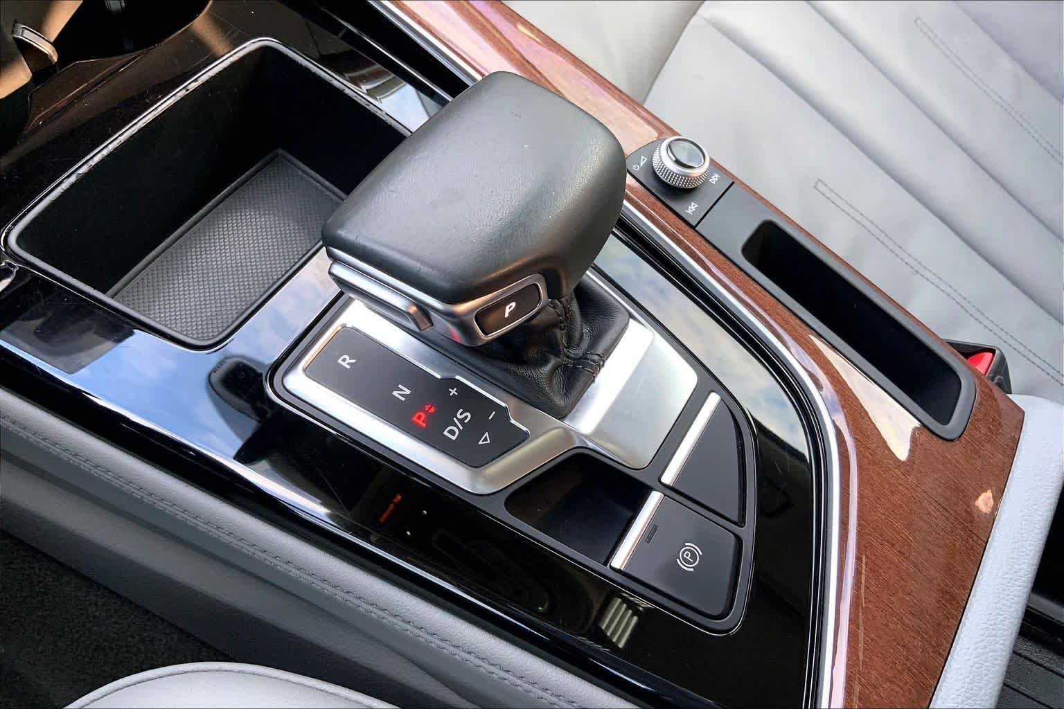 Used 2020 Manhattan Gray Metallic Audi Premium Plus image 36