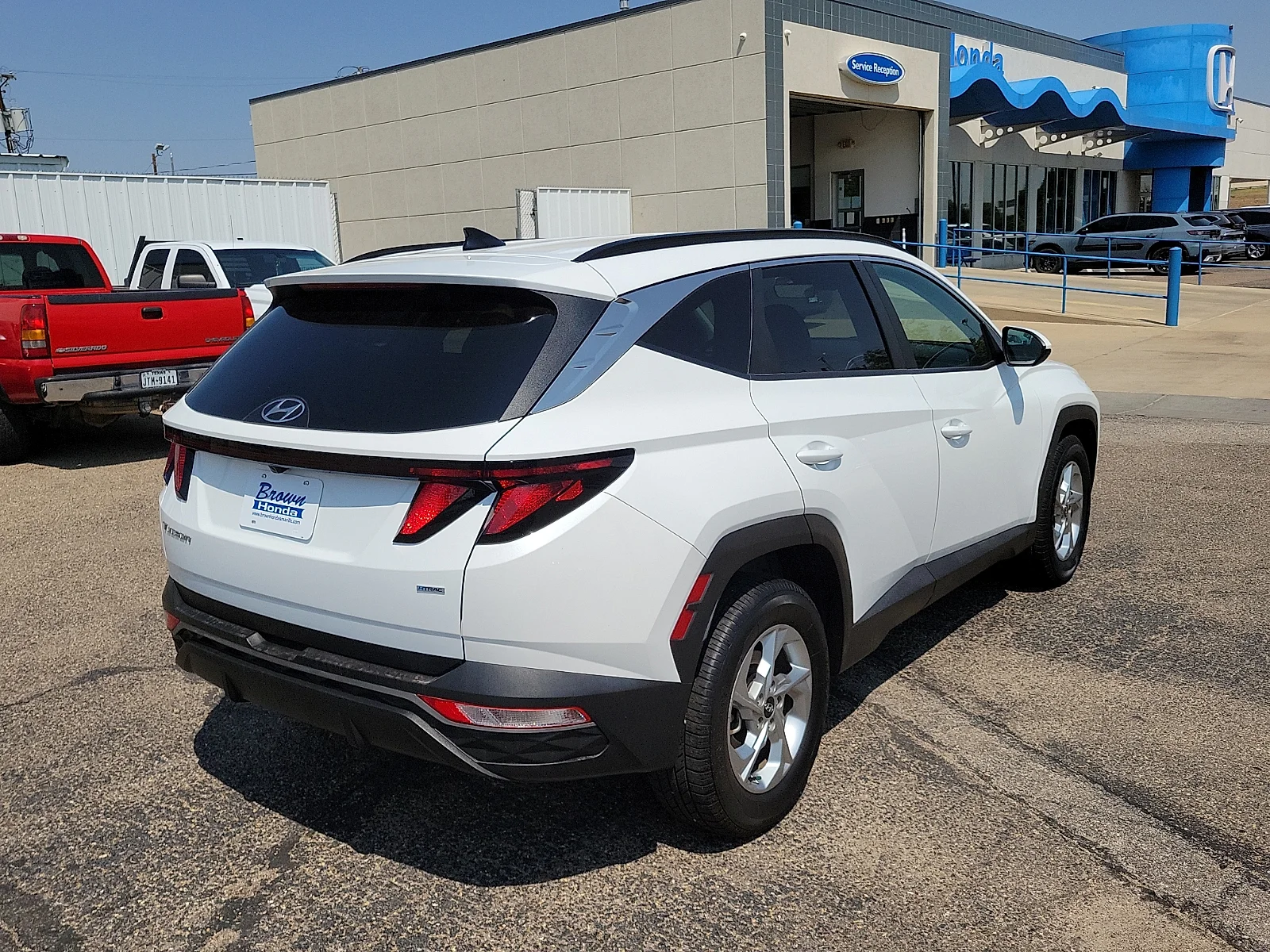Certified Used 2024 White Pearl Hyundai SEL image 10