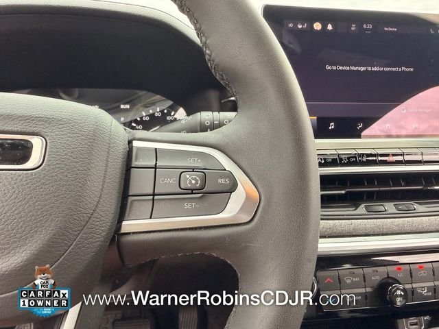 Used 2024 White Jeep Latitude image 27