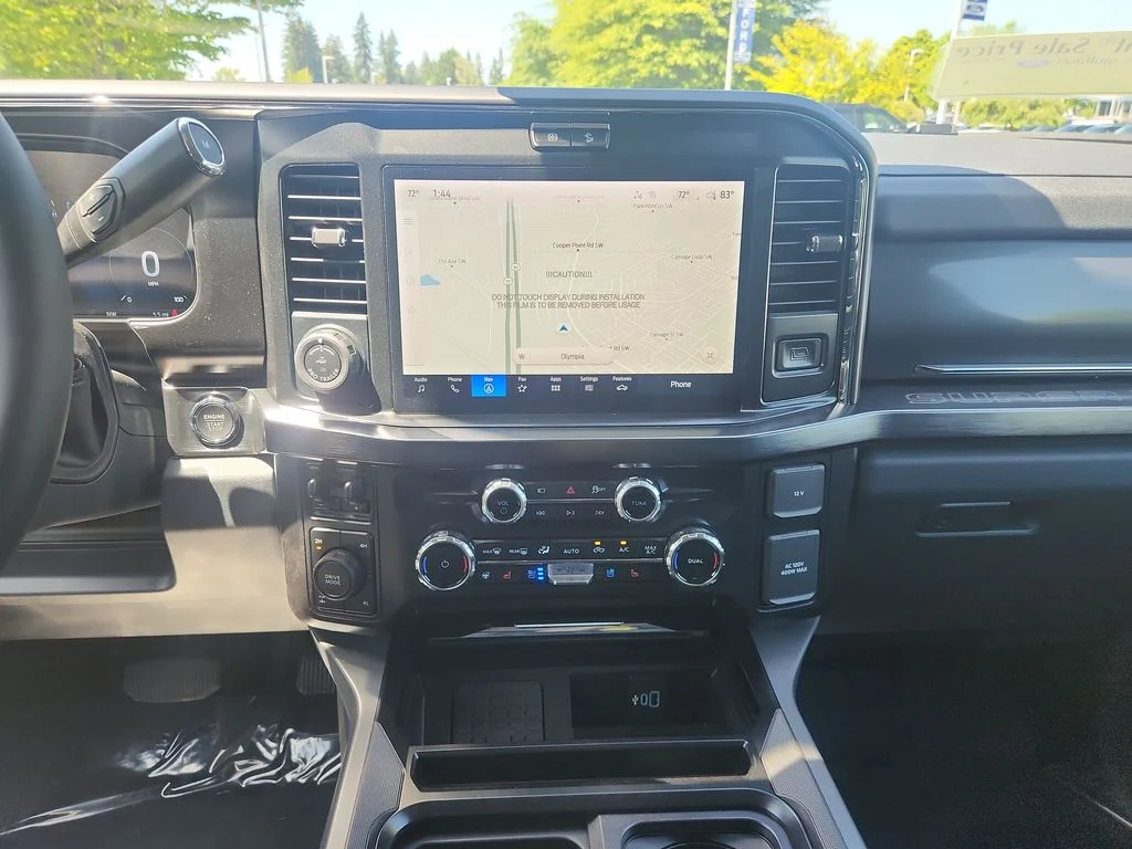 New 2026 White Ford Lariat image 25