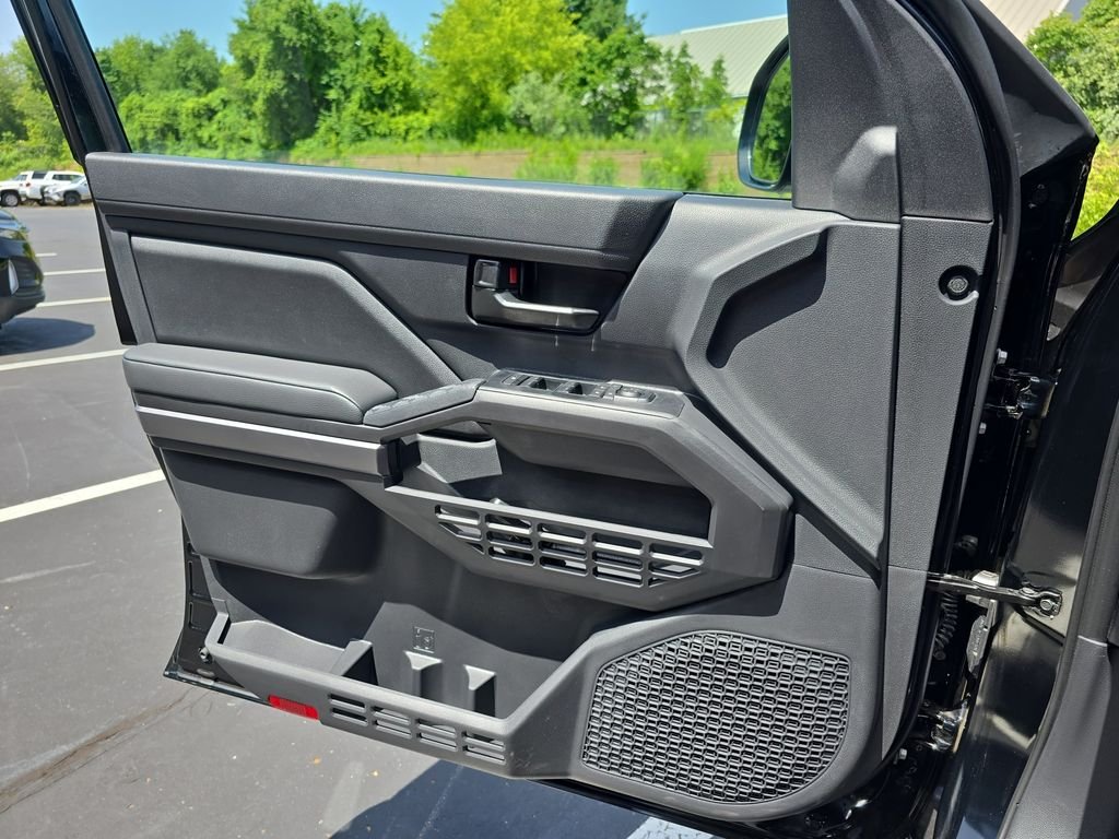 Used 2026 Black Toyota SR5 image 29