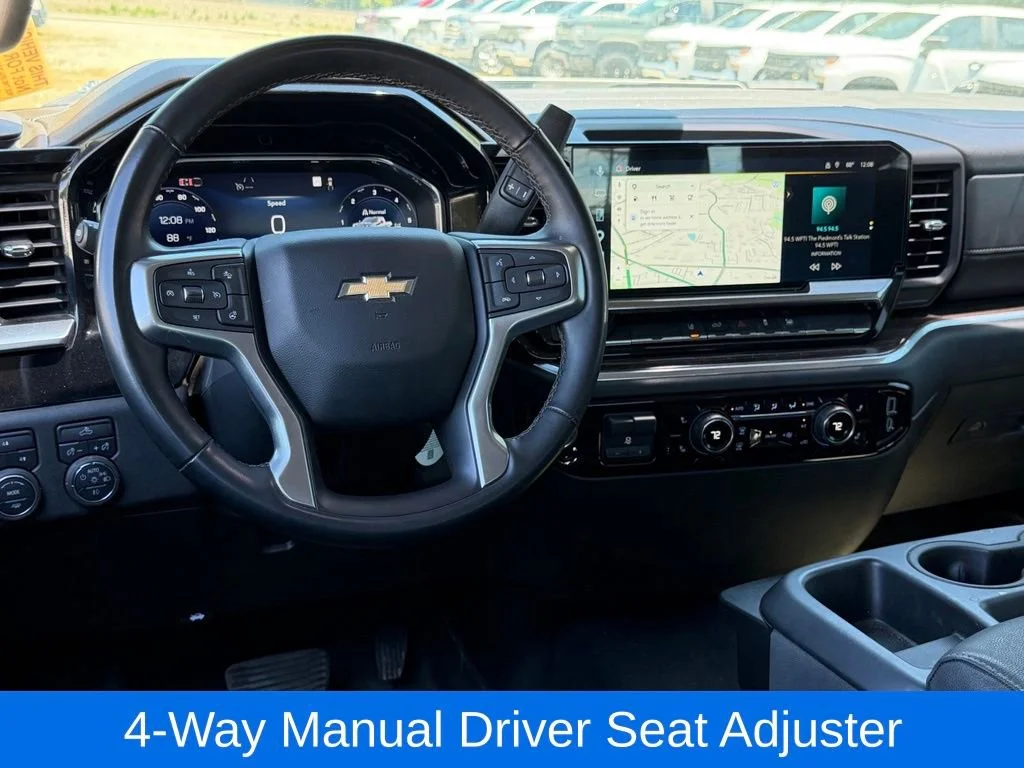 Used 2025 Summit White Chevrolet LT DRW image 19