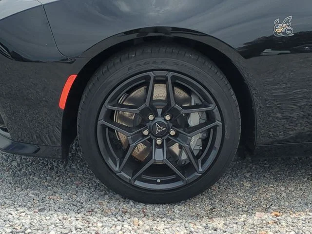 New 2027 Diamond Black Crystal Pearlcoat Dodge Scat Pack image 10