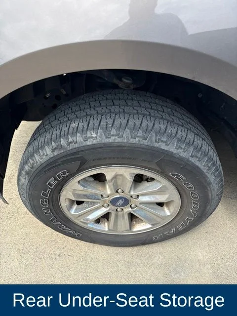 Used 2019 Gray Ford XLT image 30