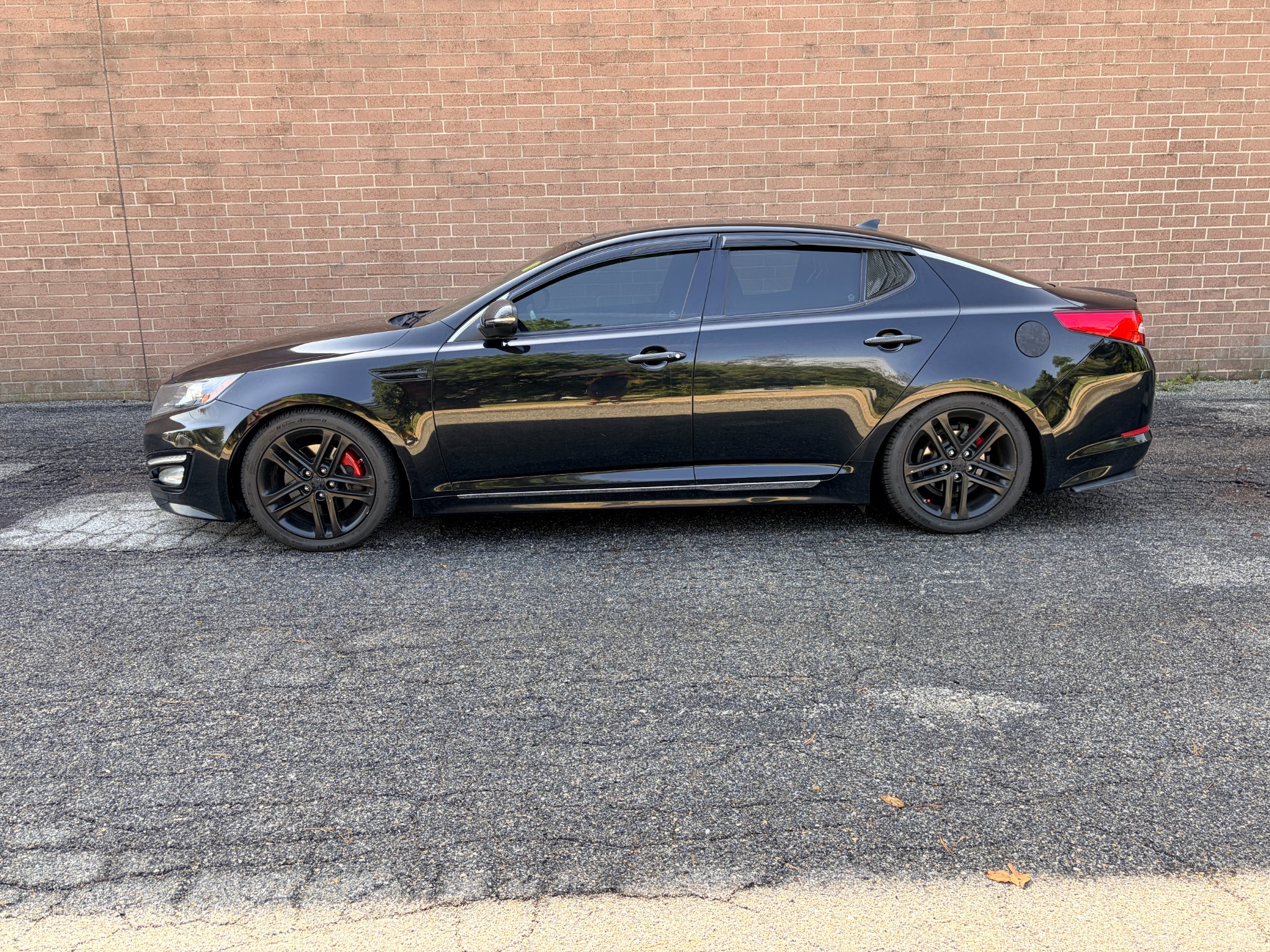 Used 2013 Ebony Black Kia SX w/Limited Pkg image 2