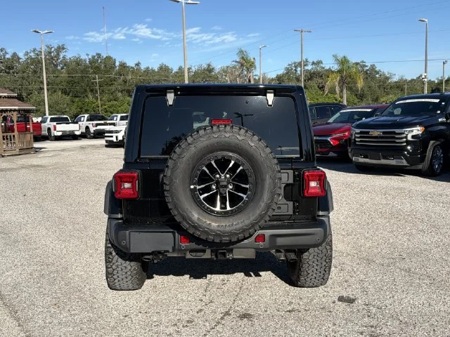 New 2027 Black Clear-Coat Paint Jeep Moab 392 image 7