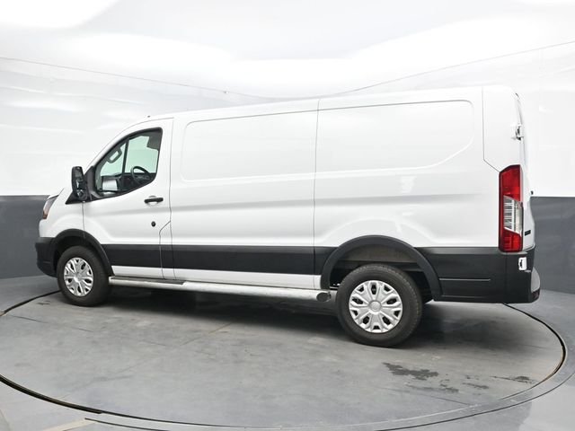 Used 2025 White Ford Base image 4
