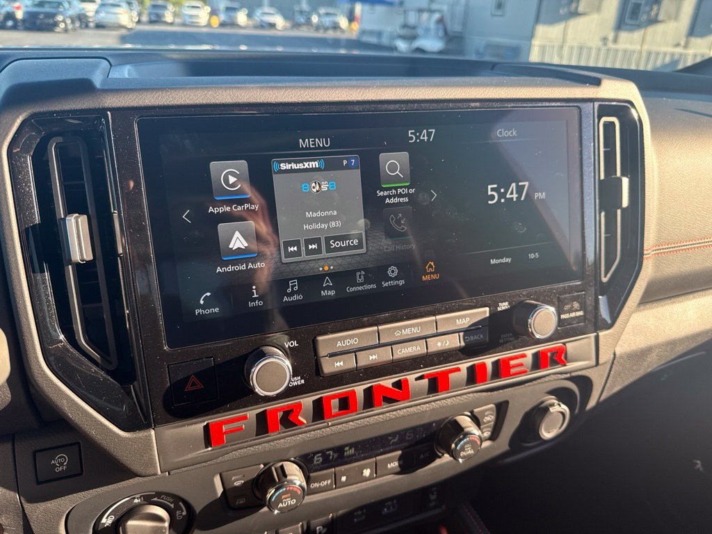 New 2027 Alpine Metallic Nissan Crew Cab PRO-4X® image 29