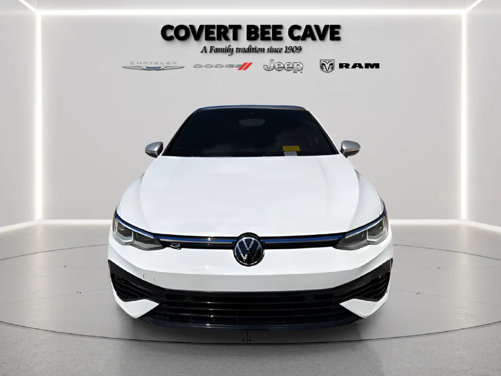 Used 2022  Volkswagen 2.0T image 5