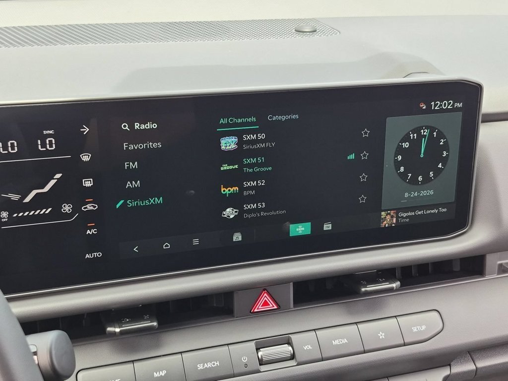 New 2027 Pale Gray Kia X-Line S image 13