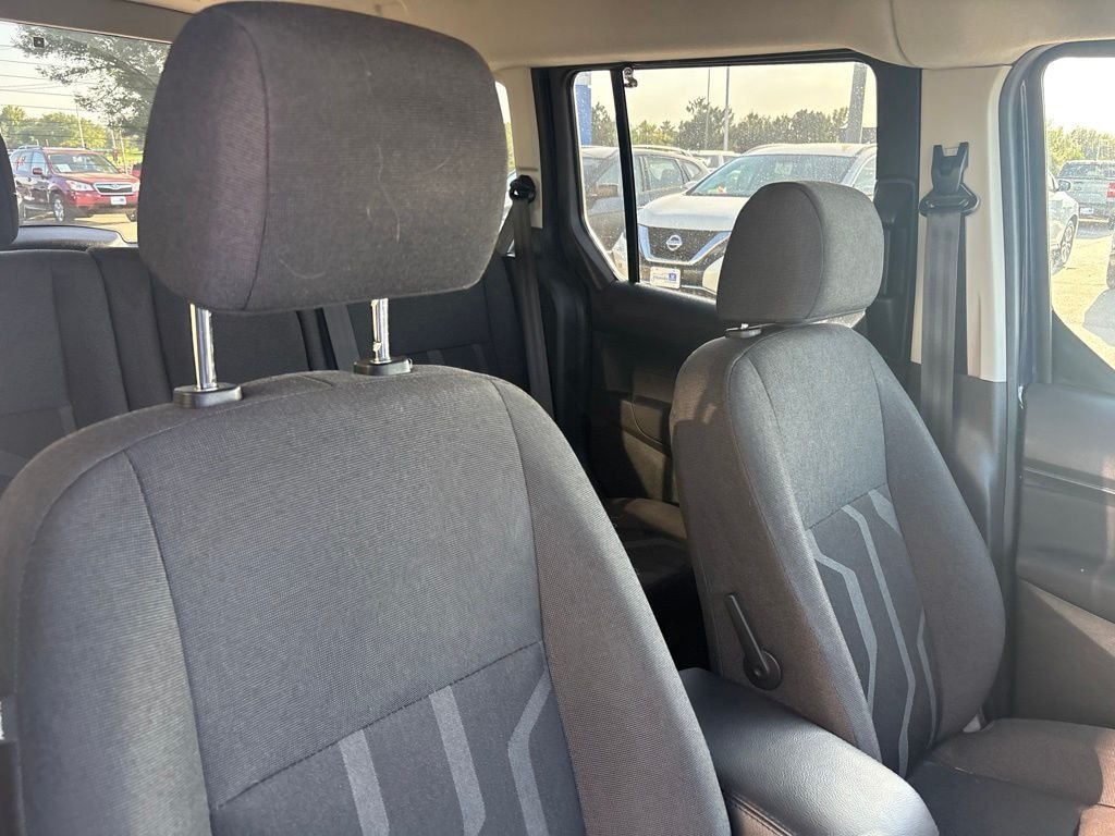 Used 2017 Dark Blue Ford XLT image 25
