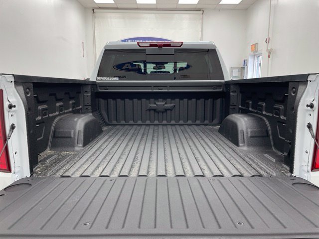 2026 Chevrolet Silverado 1500 High Country - Photo 15