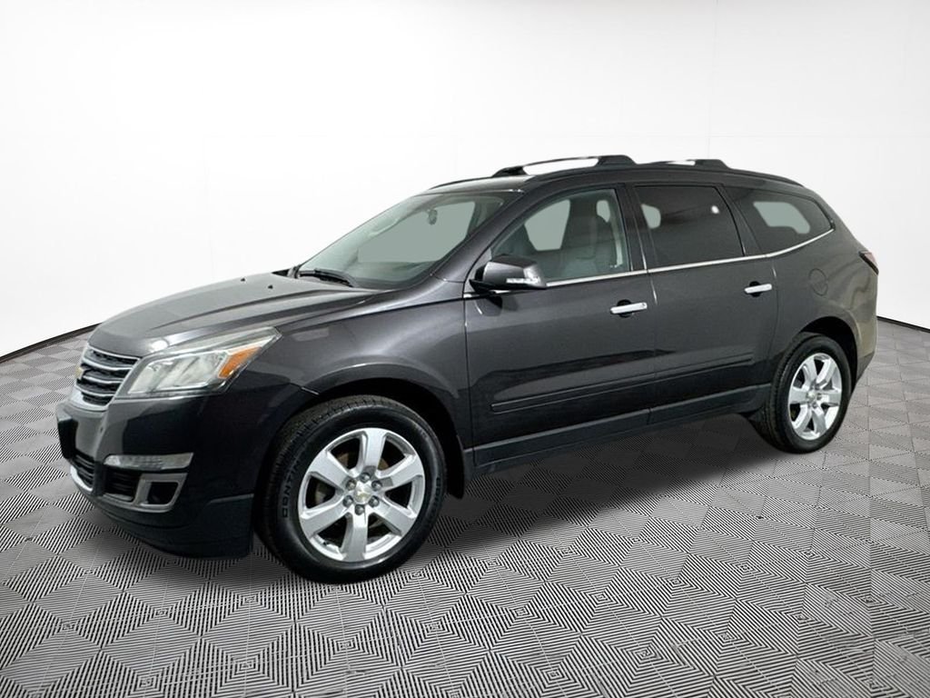 Used 2017 Chevrolet Traverse 1LT with VIN 1GNKVGKD1HJ189807 for sale in Chippewa Falls, WI