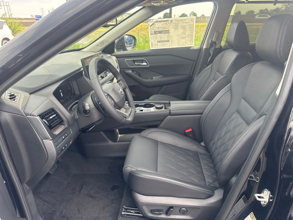 2026 Nissan Rogue Platinum - Photo 11