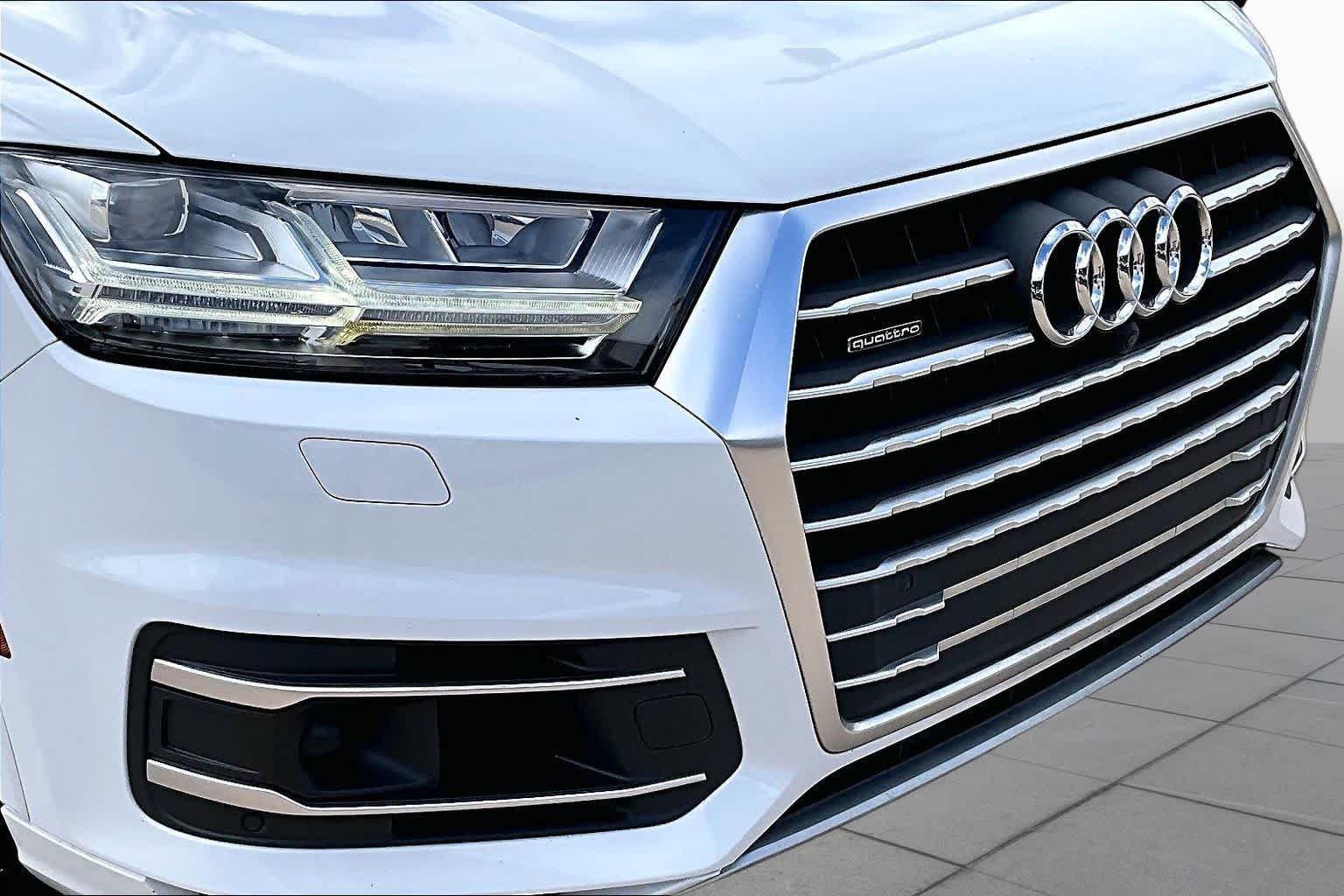 Used 2018 Glacier White Metallic Audi Prestige image 28