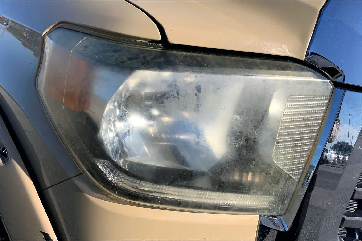 Used 2018 Quicksand Toyota SR5 image 26