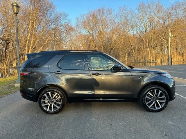 New 2024 Carpathian Grey LAND ROVER Dynamic SE image 6