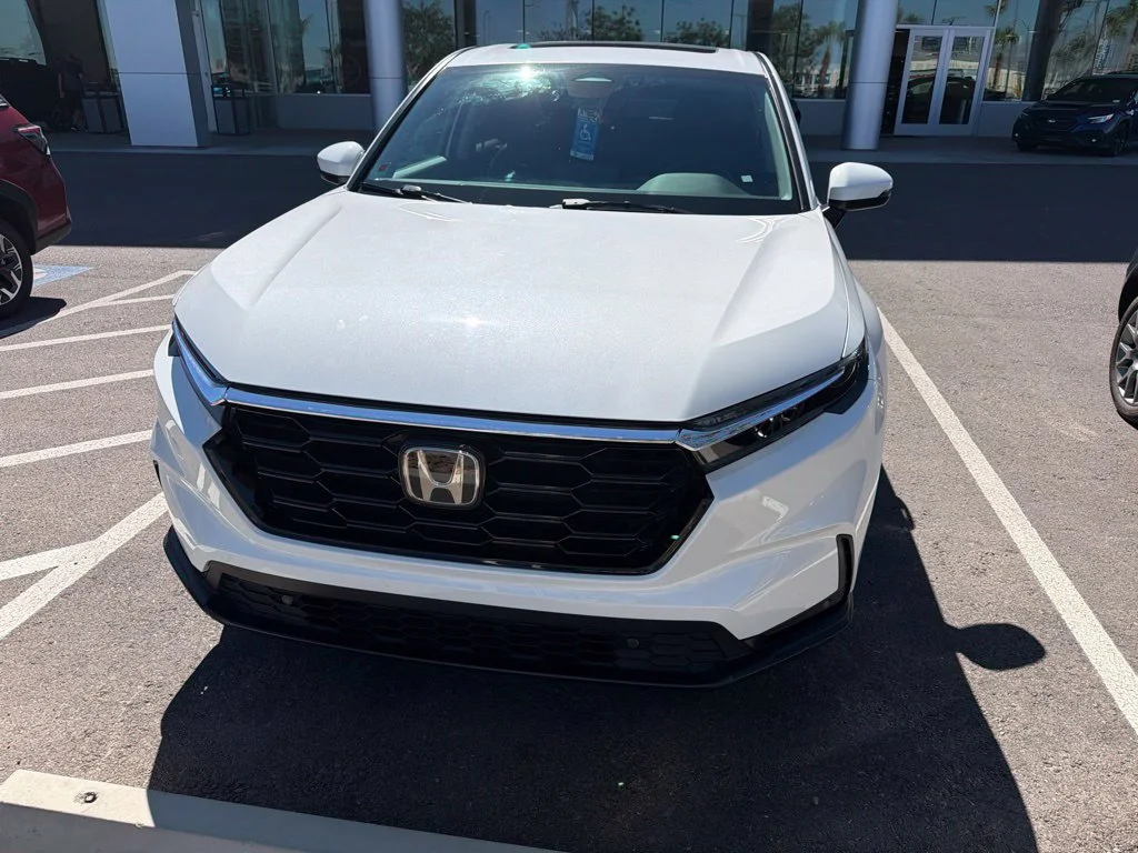 Used 2024  Honda EX-L image 5
