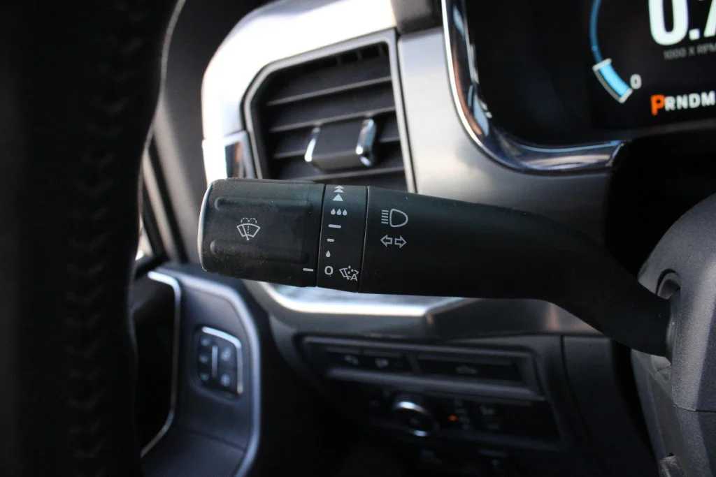 Used 2021 Gray Ford Lariat image 12