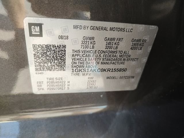 Used 2019 Gray GMC SLE image 32