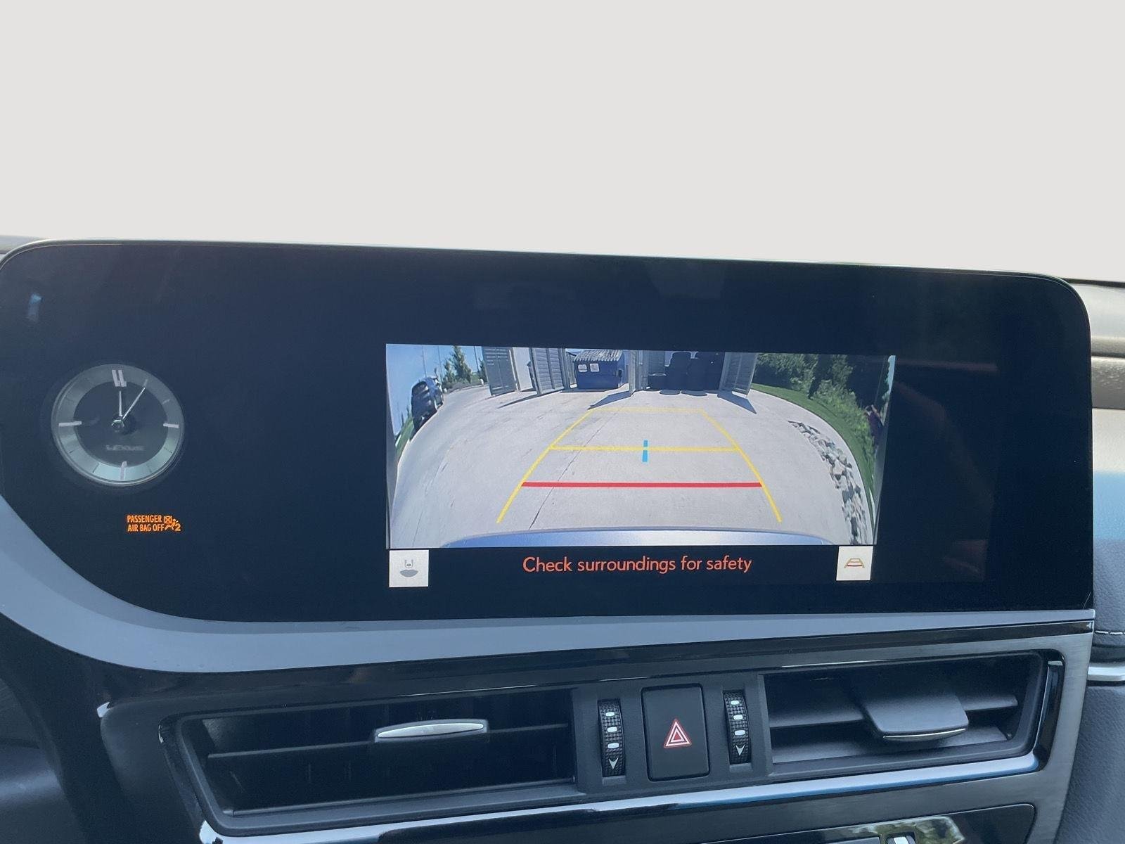 Used 2025 Iridium Lexus Base image 31