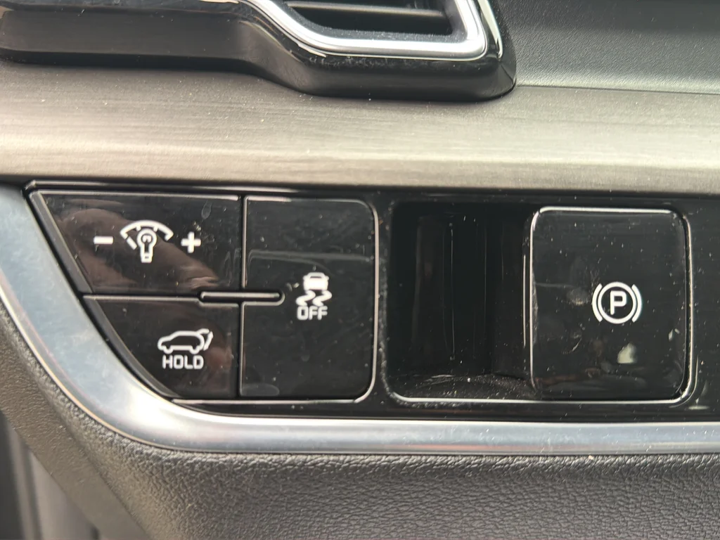 Used 2023 Gray Kia X-Pro image 20