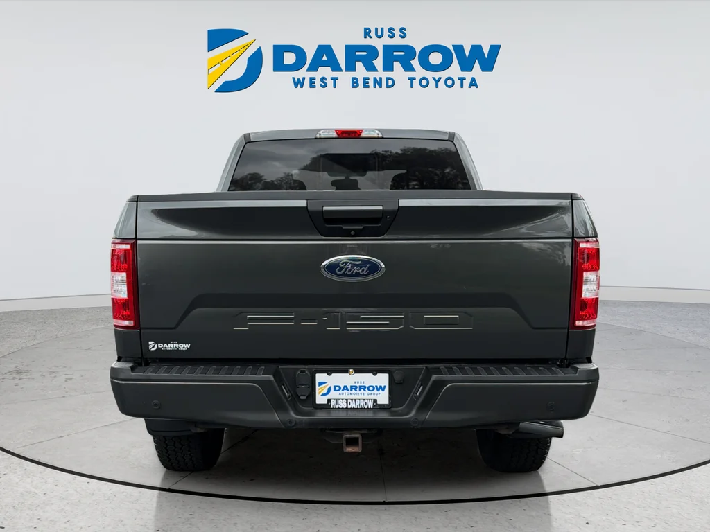Used 2018 Gray Ford XLT image 4