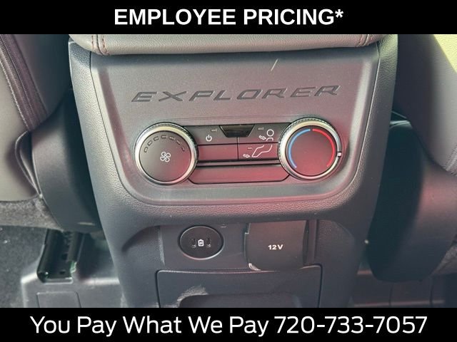 New 2026 Star White Metallic Tri-Coat Ford Active image 18