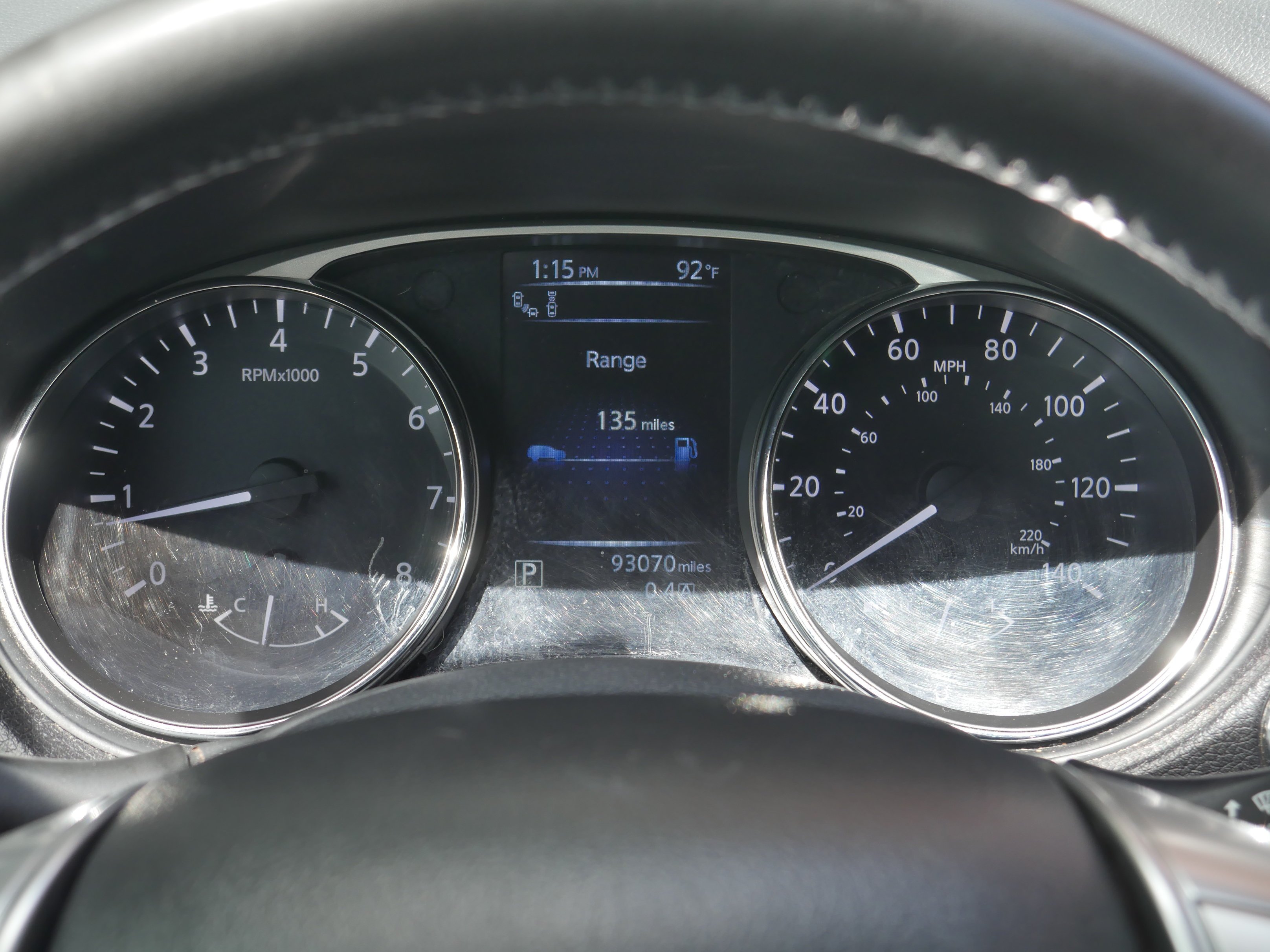 Used 2015 Gun Metallic Nissan SL image 8