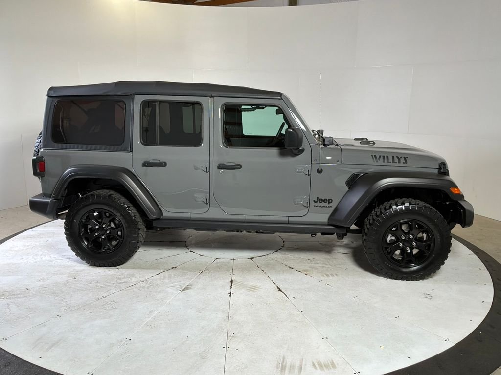 Certified Used 2022 Gray Jeep Unlimited Willys image 10