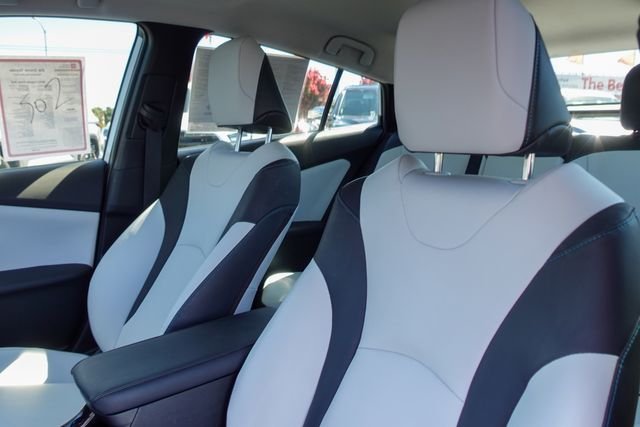 Used 2022 Beige Toyota XLE image 28