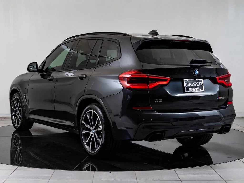 Used 2021 Dark Graphite Metallic BMW M40i image 6