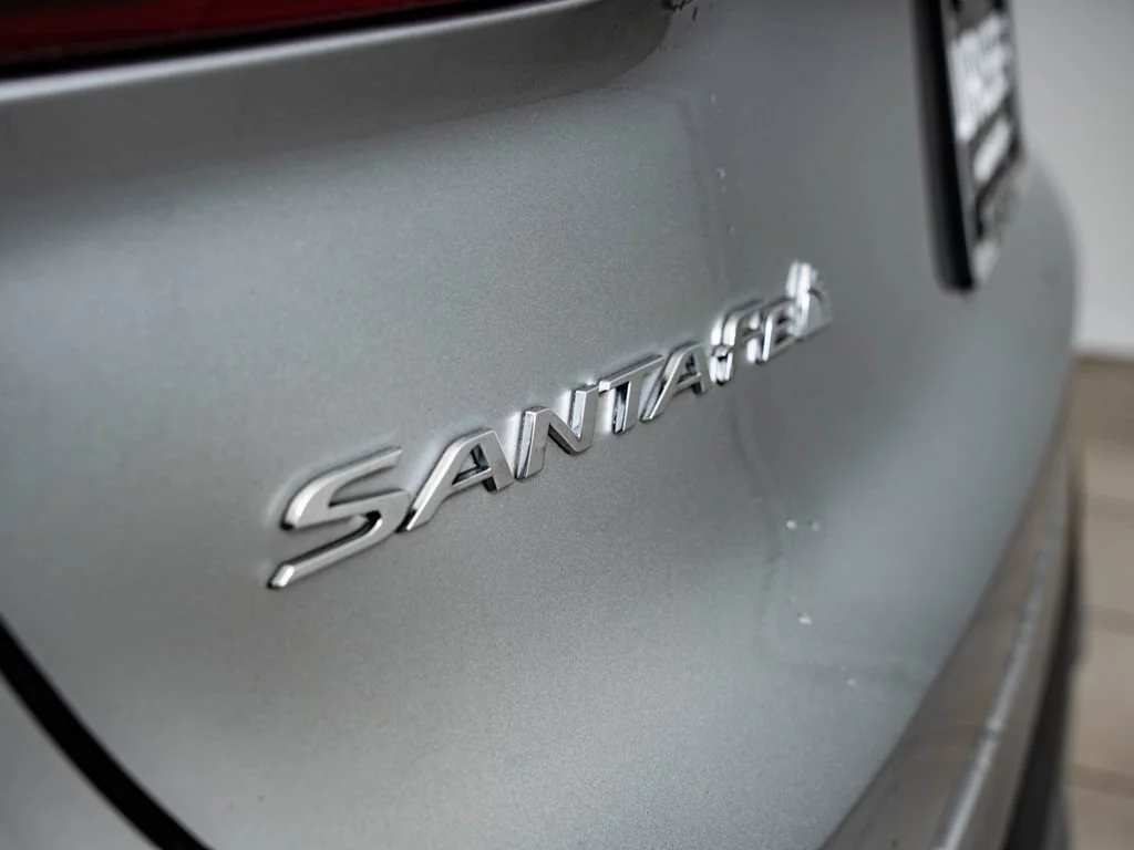 Used 2020 Shimmering Silver Pearl Hyundai SEL image 16