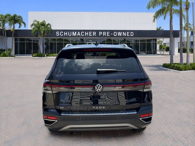 Used 2025 Black Volkswagen 1.5T SE image 6