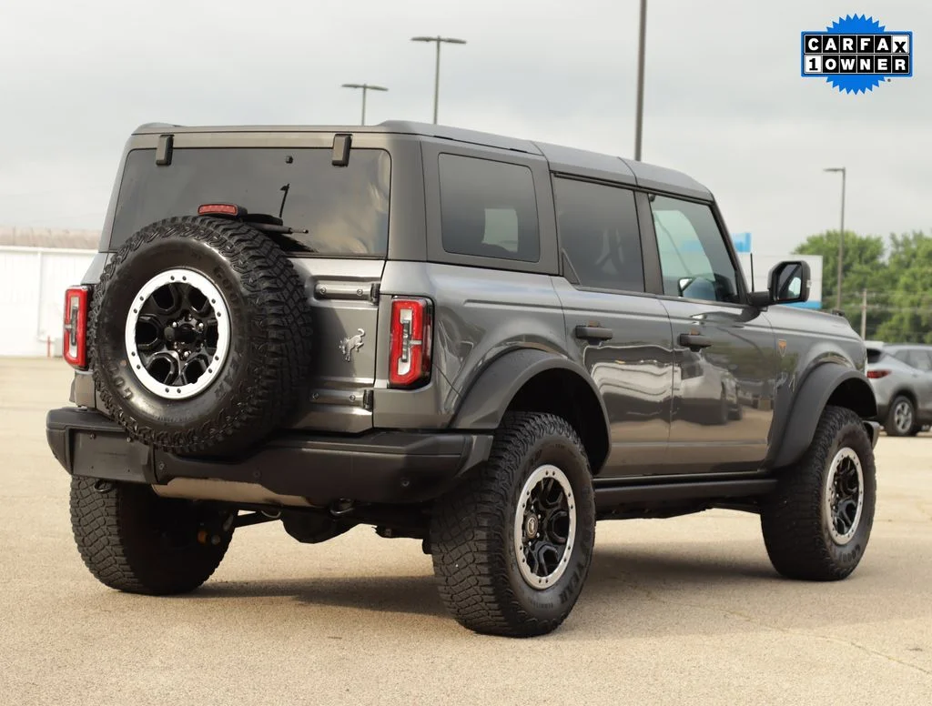 Used 2023 Gray Ford Badlands image 7