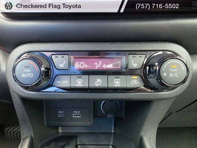 Used 2024 Aspen White Tricoat/Super Black Nissan SR image 33