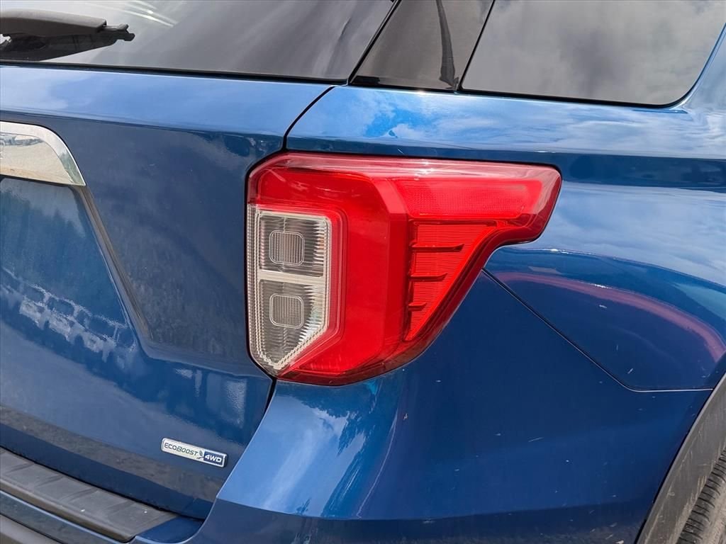 Used 2020 Blue Ford XLT image 15